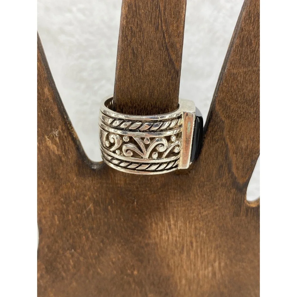 Vintage Sterling Silver 925‎ Ring with Black Onyx Stone Ornate Band